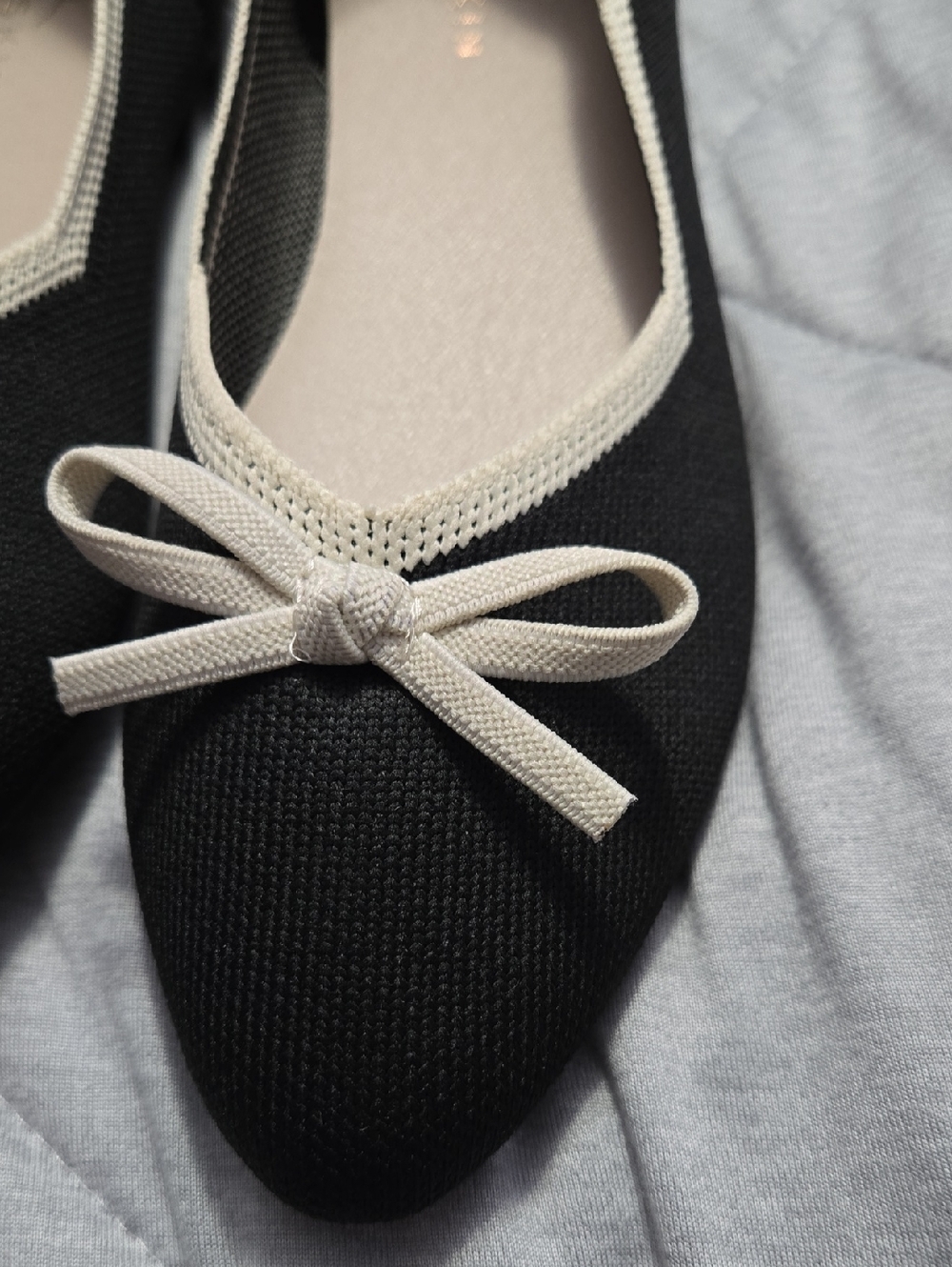 Danskin Slip On Ballet Flat Shoes - Size 8 - NWT - Black - Picture 3 of 6